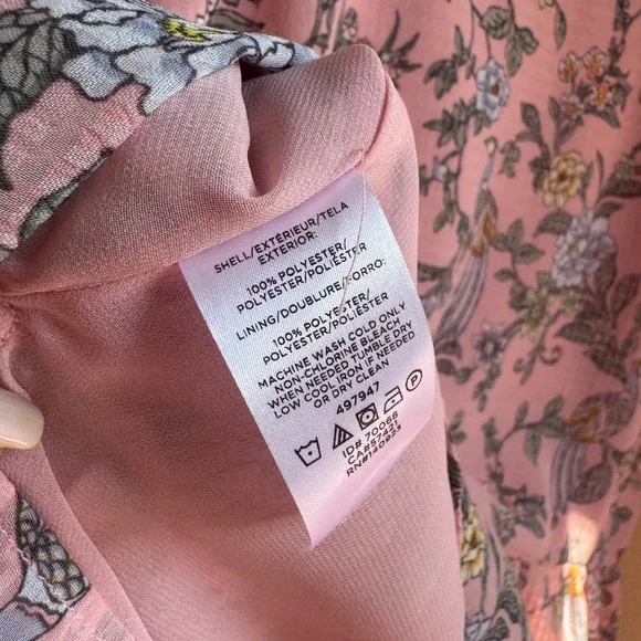LOFT Pink Base Floral Print Blouse Sz MP - Picture 8 of 9